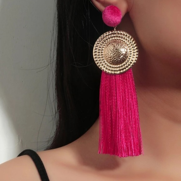 Jewelry - In the Wind Earrings